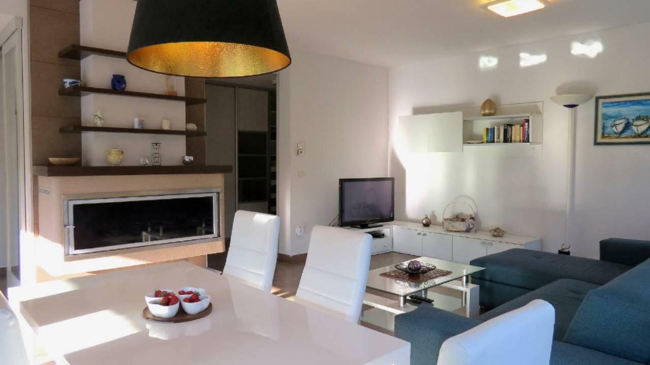 House Mia Apartman Ližnjan Kültér fotó