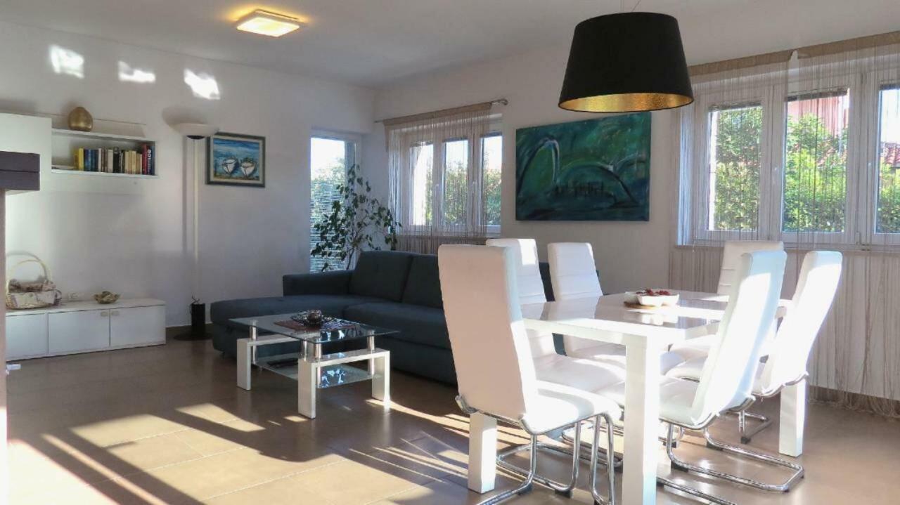 House Mia Apartman Ližnjan Kültér fotó
