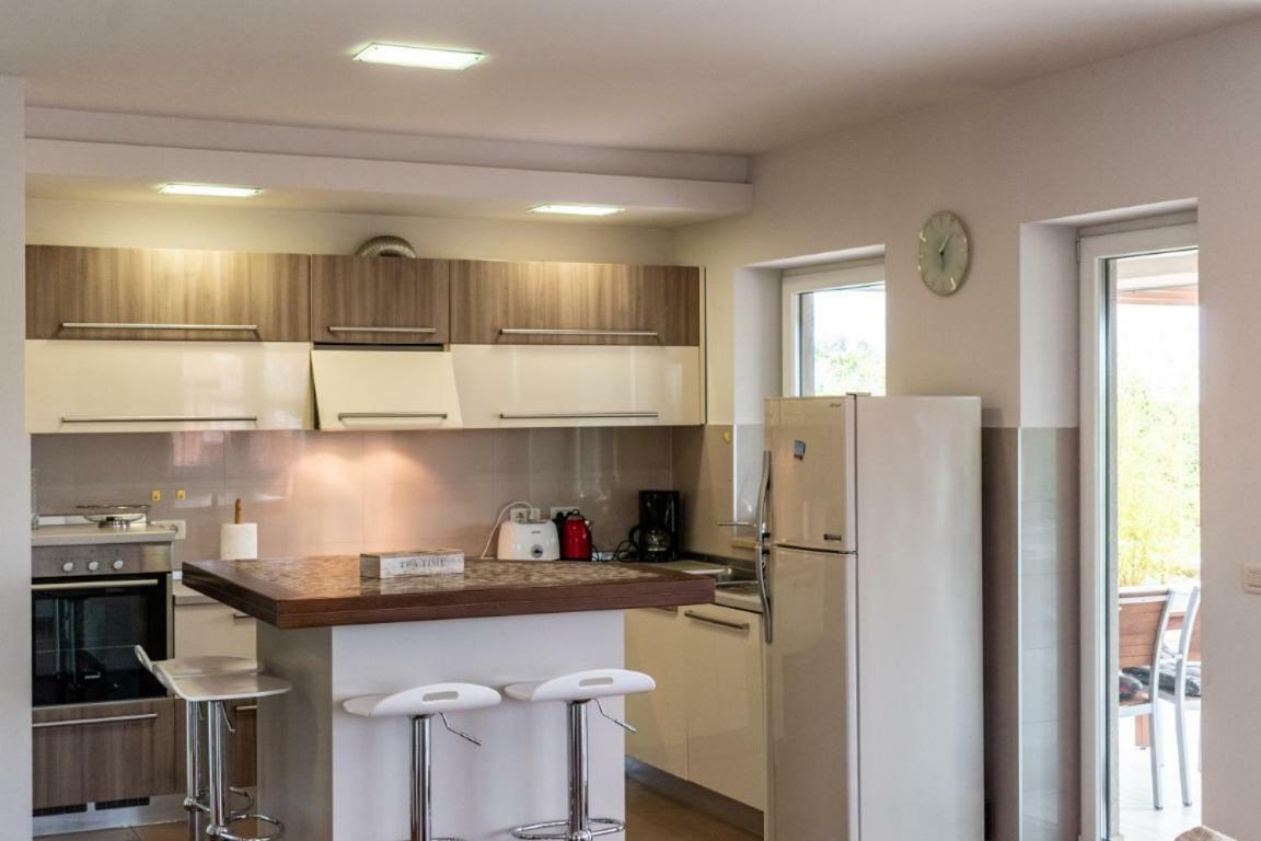 House Mia Apartman Ližnjan Kültér fotó
